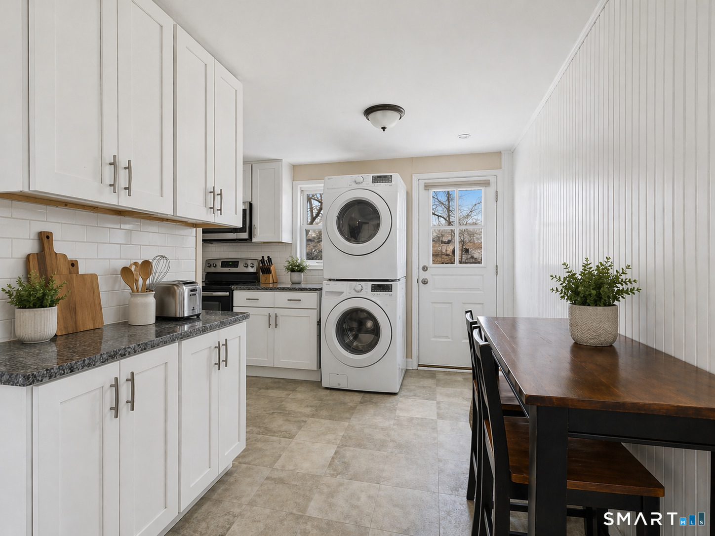 69 Seaver Circle Bridgeport CT 06606