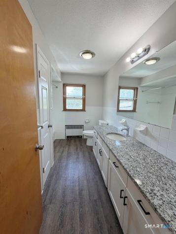 348 Oak Street Waterbury CT 06705