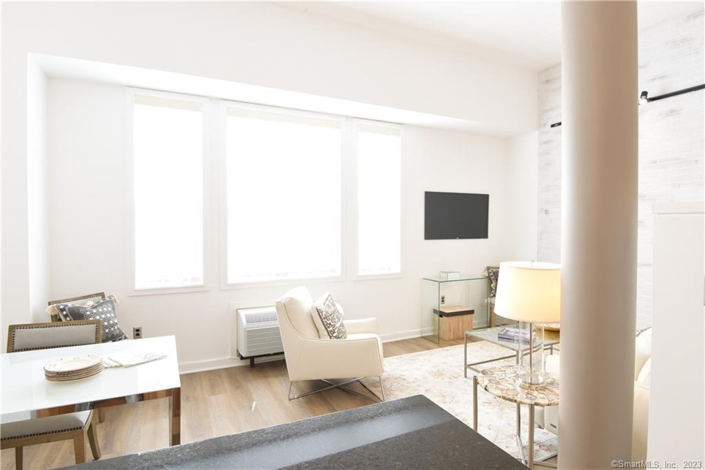 15 Dinah Road West Hartford CT 06107