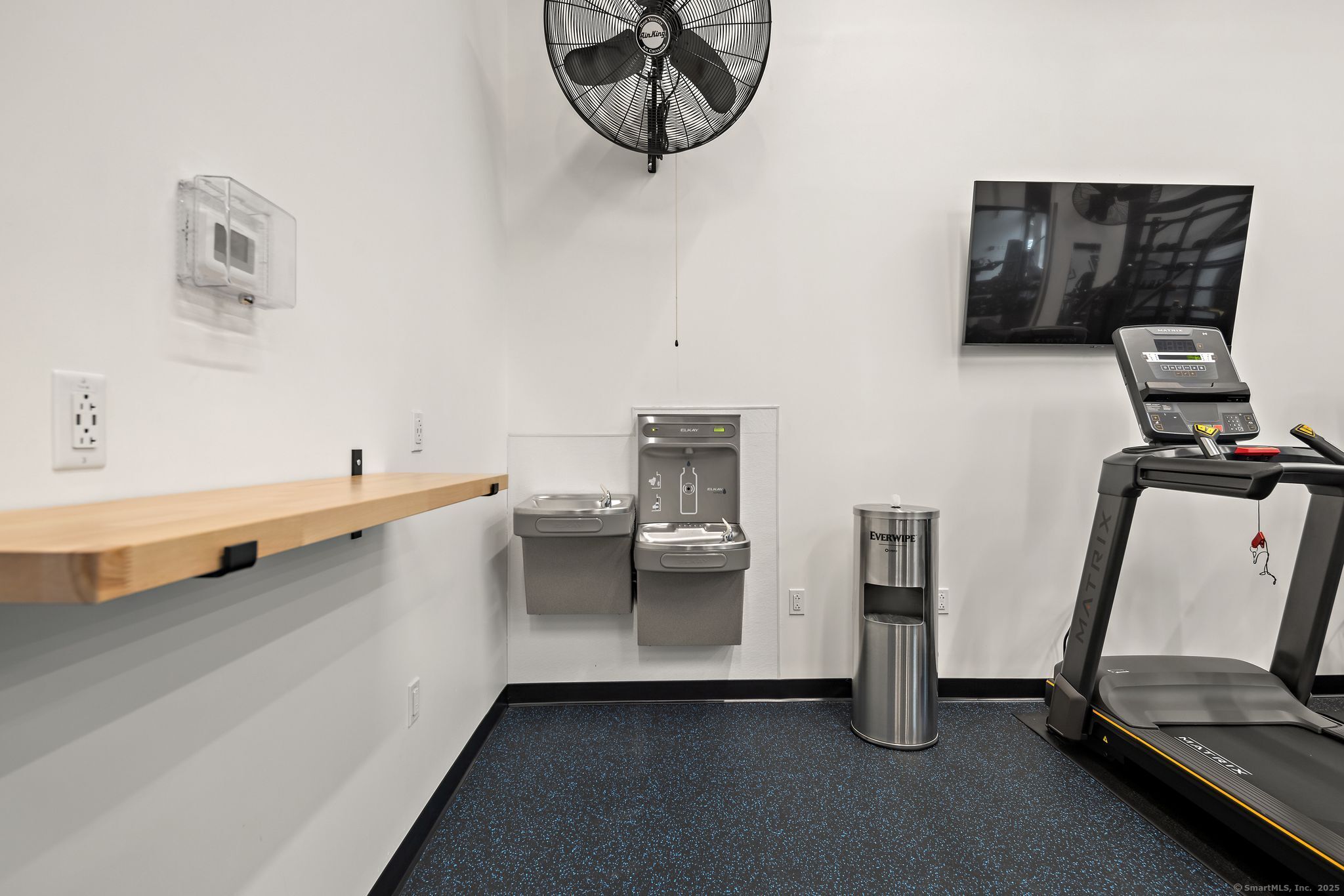 15 Dinah Road West Hartford CT 06107