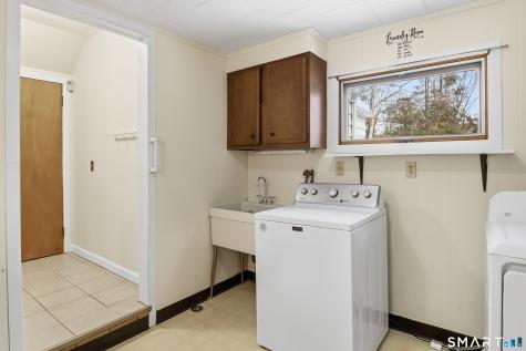 815 East Main Street Branford CT 06405