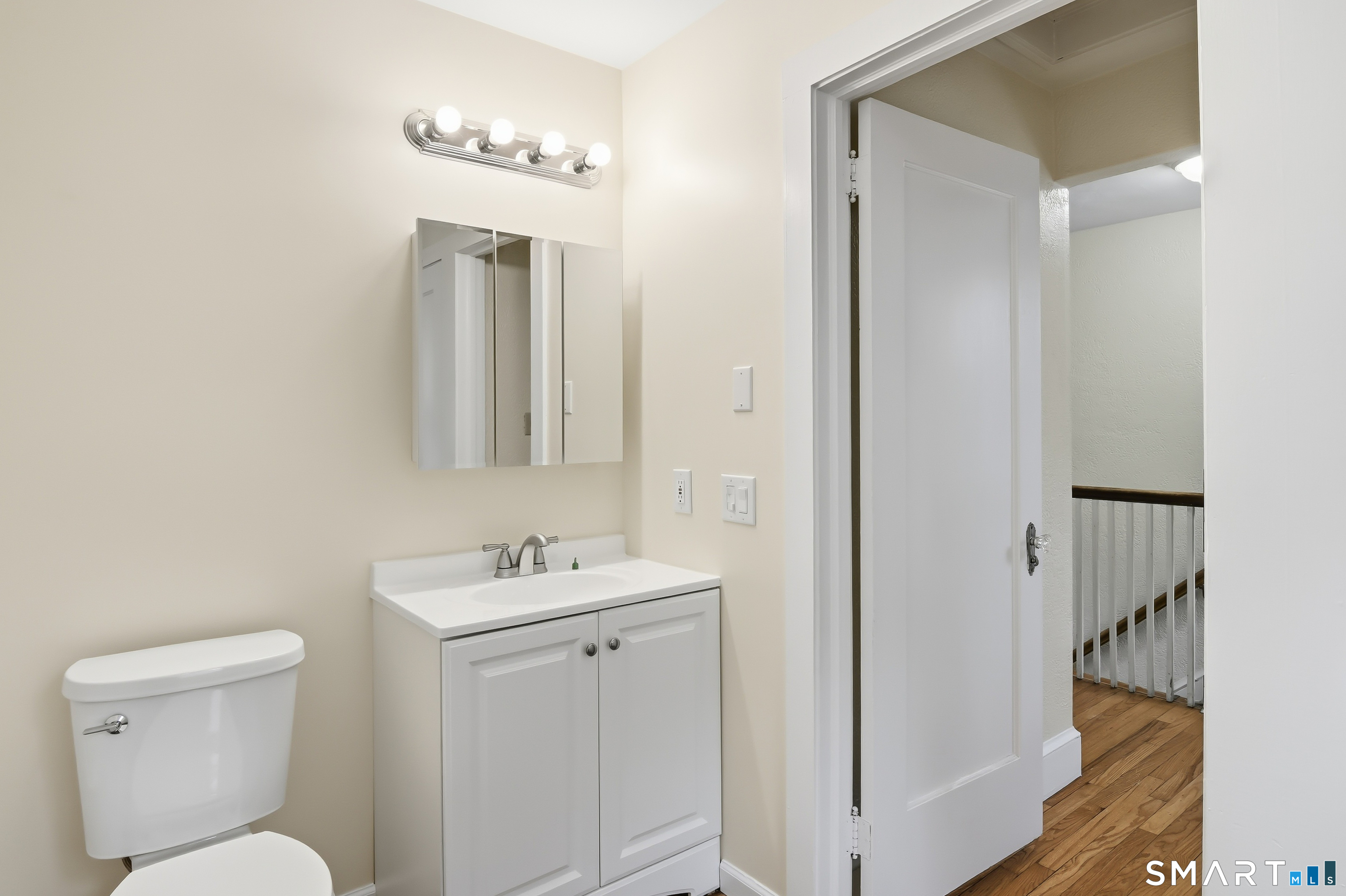 815 East Main Street Branford CT 06405