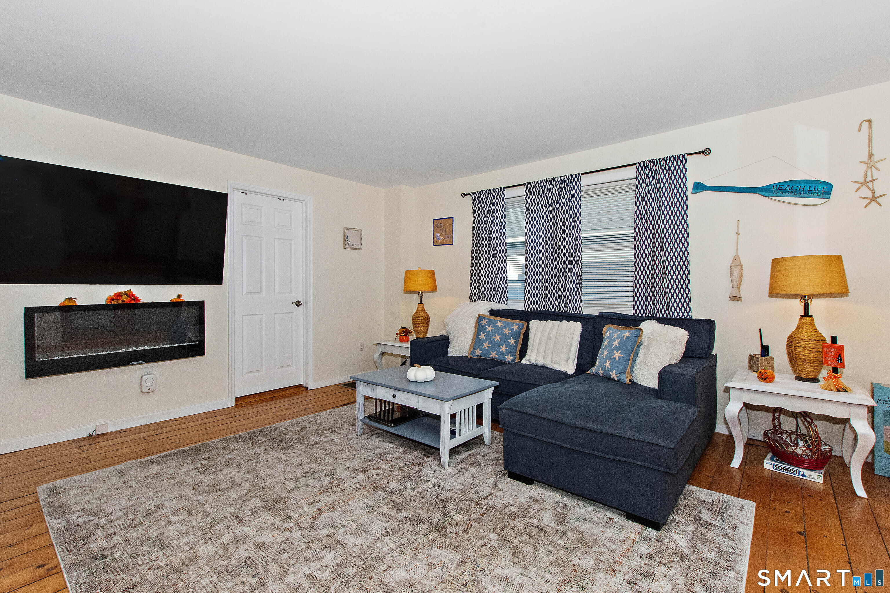 29 Prospect Avenue East Lyme CT 06357