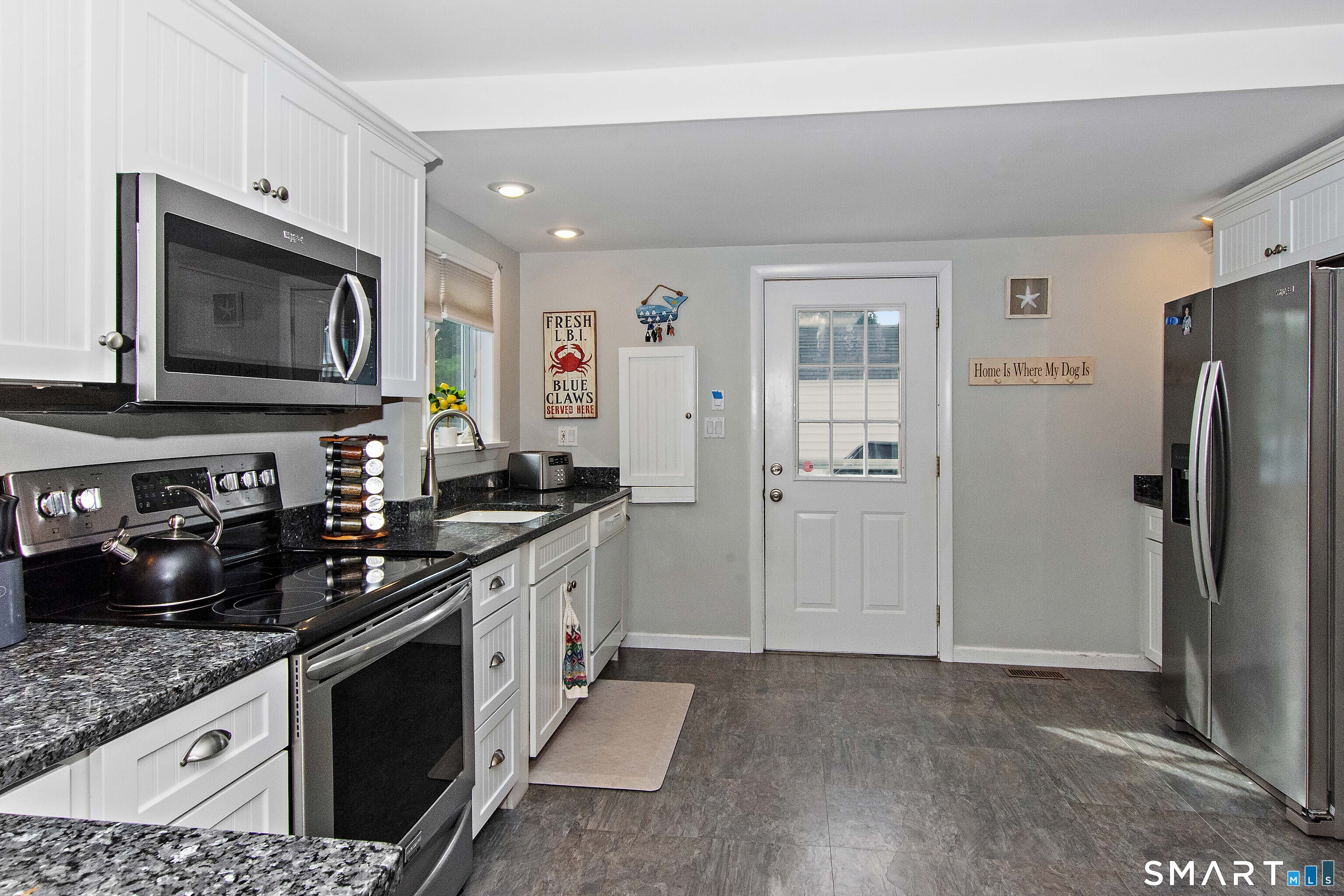 29 Prospect Avenue East Lyme CT 06357