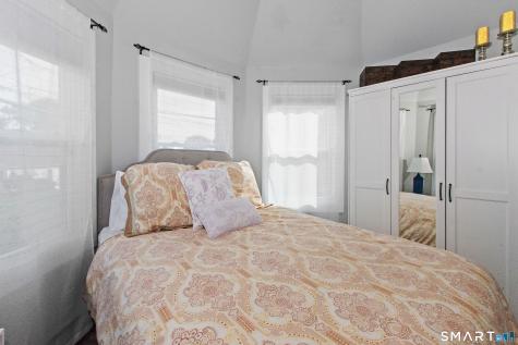 29 Prospect Avenue East Lyme CT 06357