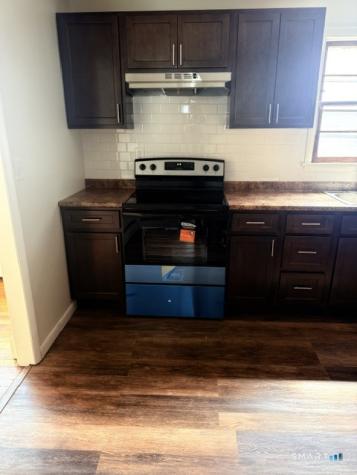 188 Edna Avenue Bridgeport CT 06610