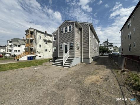 188 Edna Avenue Bridgeport CT 06610