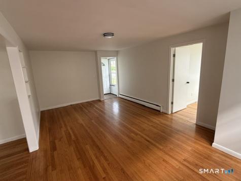188 Edna Avenue Bridgeport CT 06610