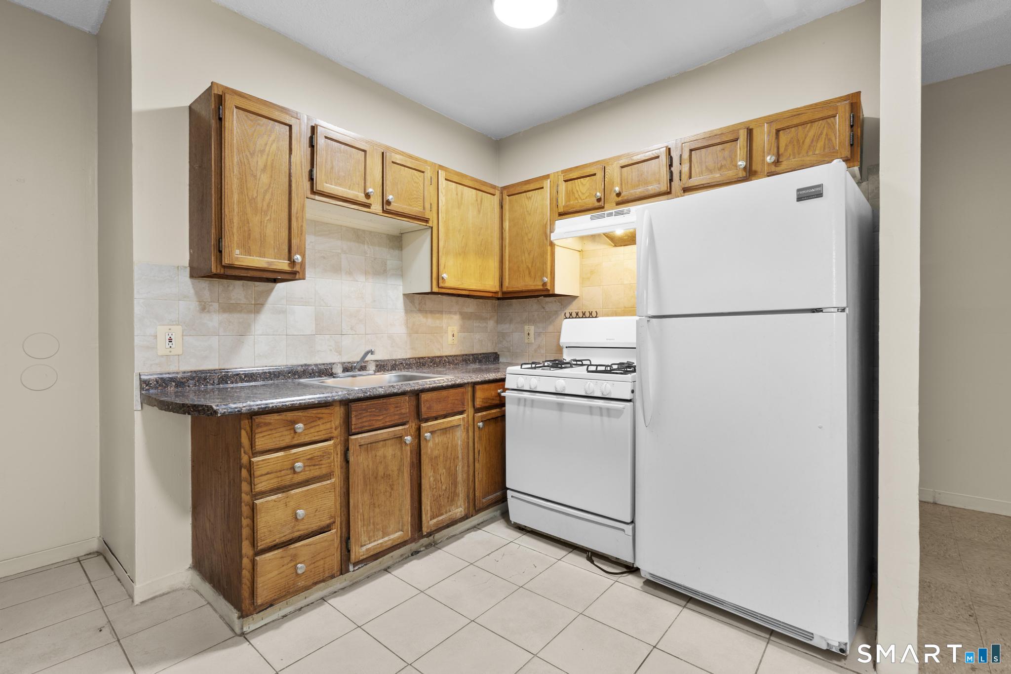 26-28 Lawrence Street Hartford CT 06106