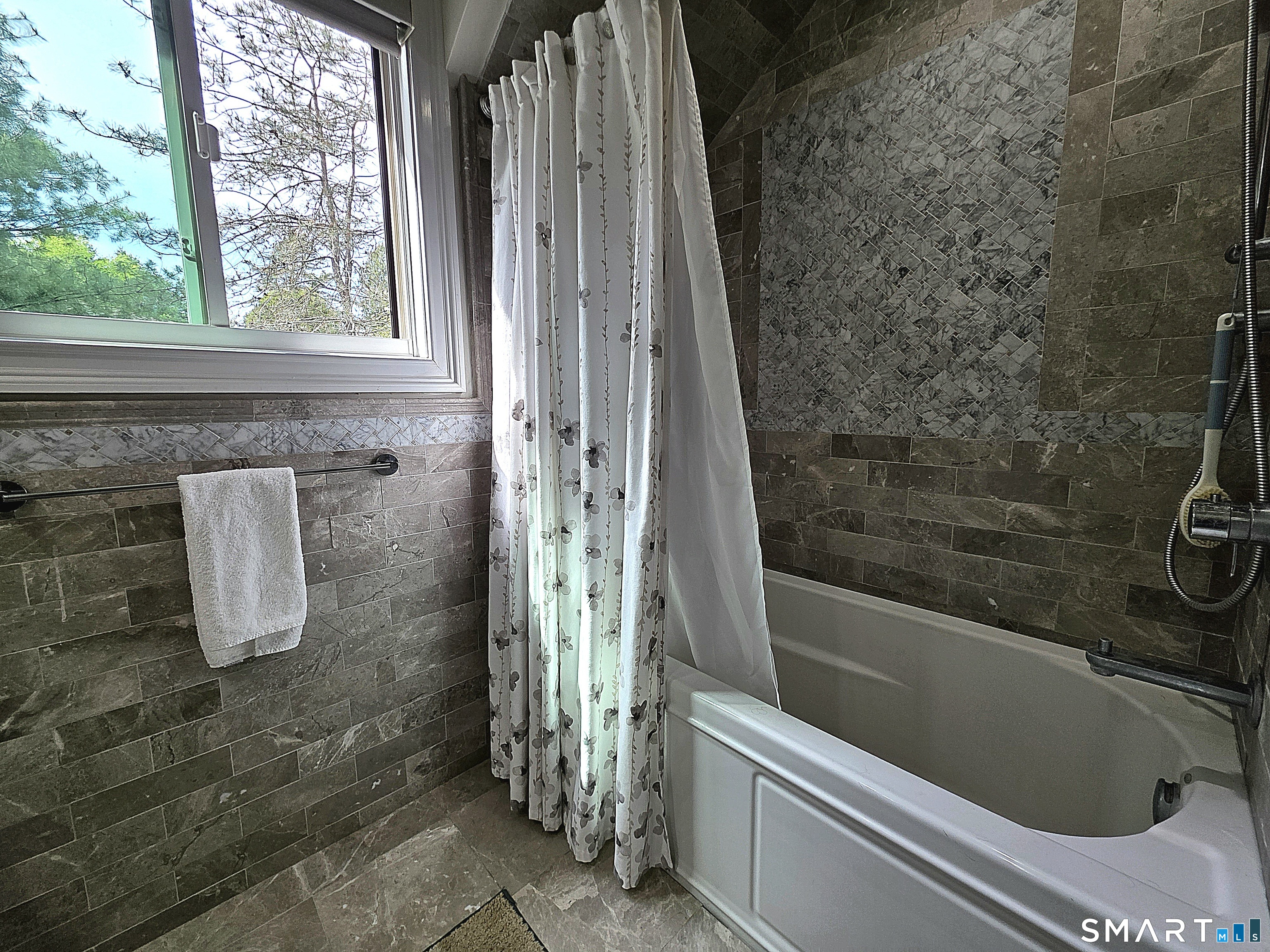 2 Heritage Village Southbury CT 06488