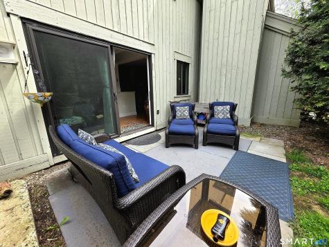 2 Heritage Village Southbury CT 06488