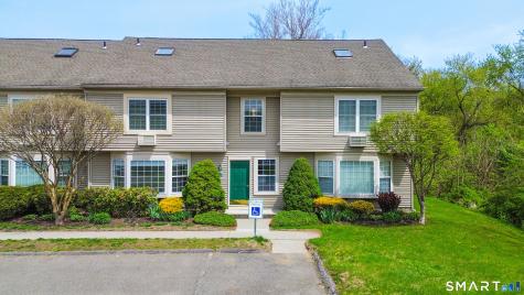 63 Glen Ridge Court New Milford CT 06776
