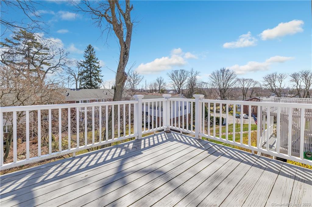 245 Unquowa Road Fairfield CT 06824
