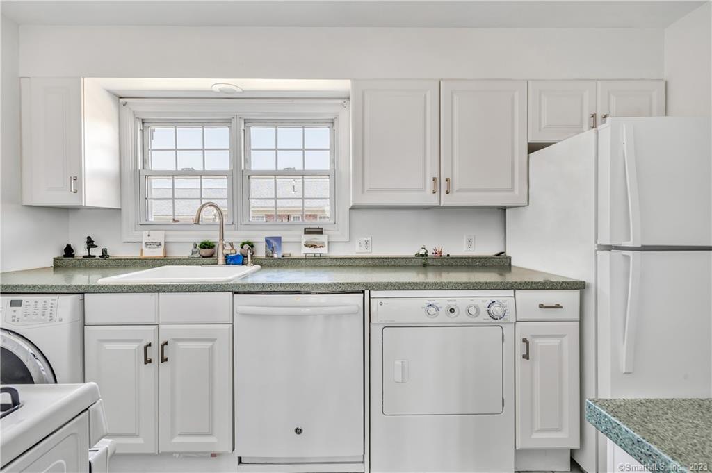 245 Unquowa Road Fairfield CT 06824