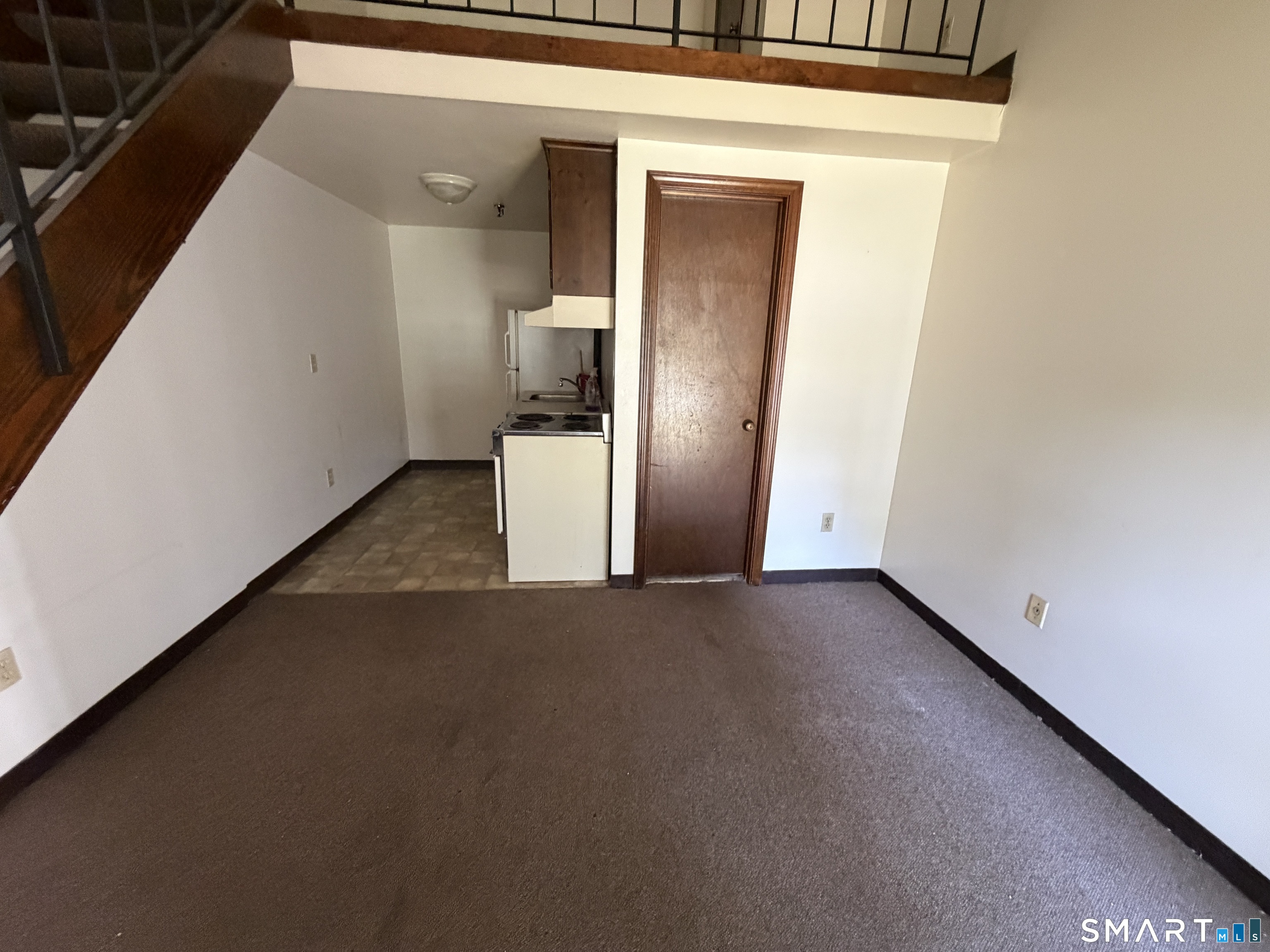 371 Woodford Avenue Plainville CT 06062