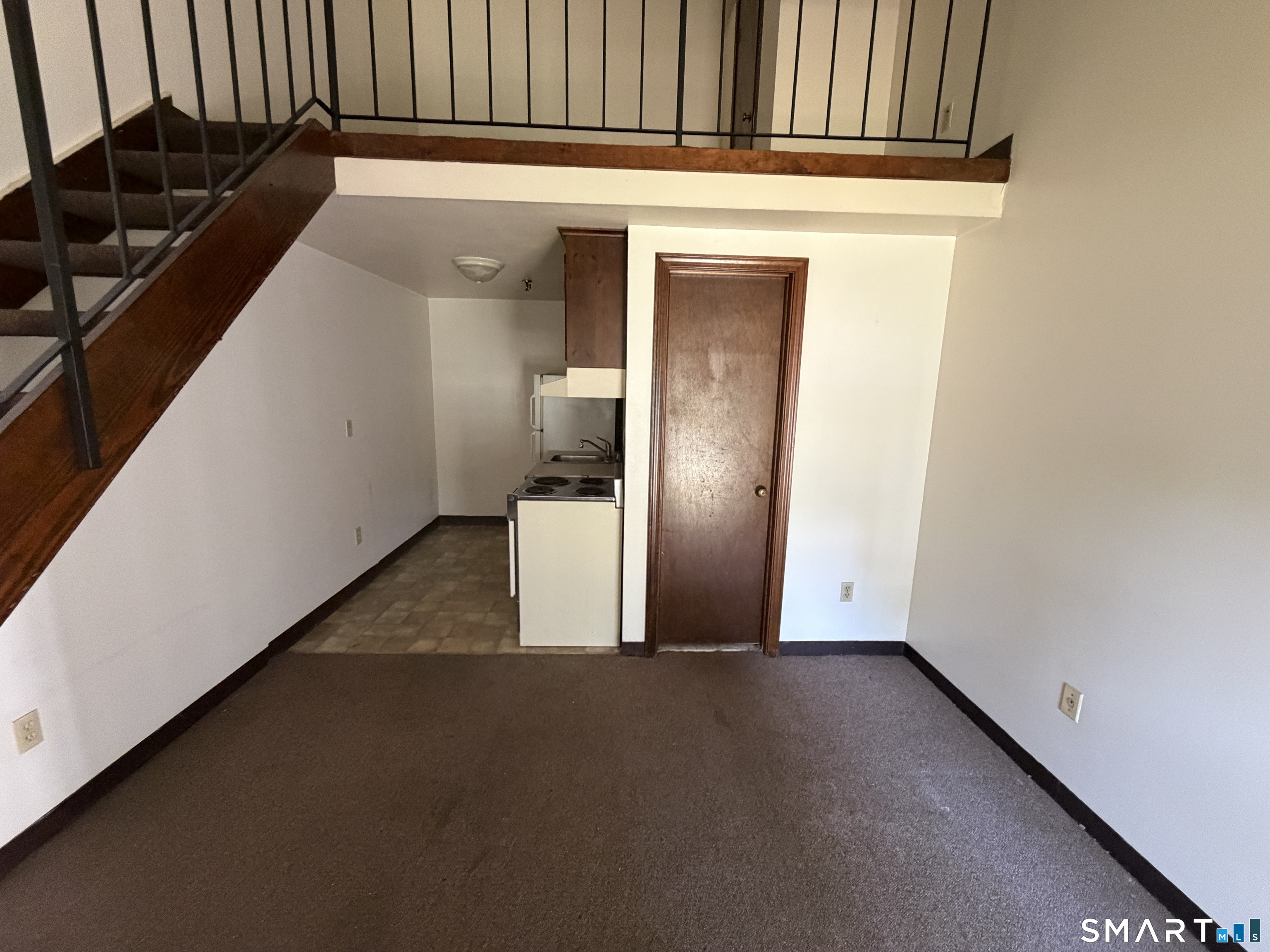 371 Woodford Avenue Plainville CT 06062