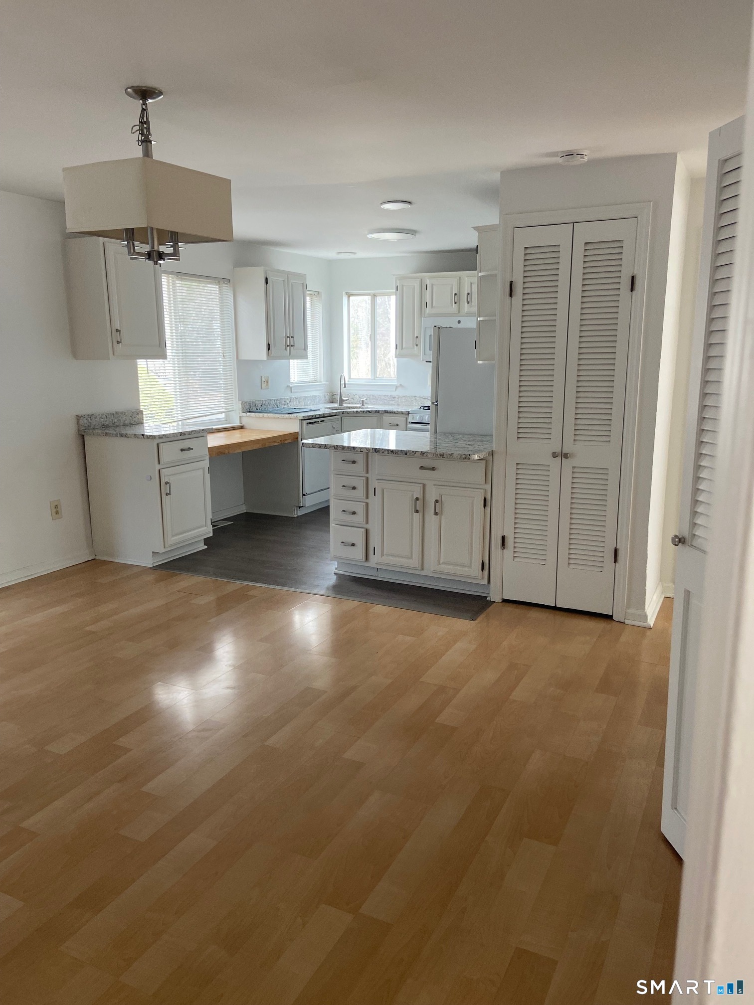 4 Mckendry Court Norwalk CT 06853