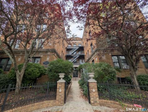 43 Granite Street New London CT 06320