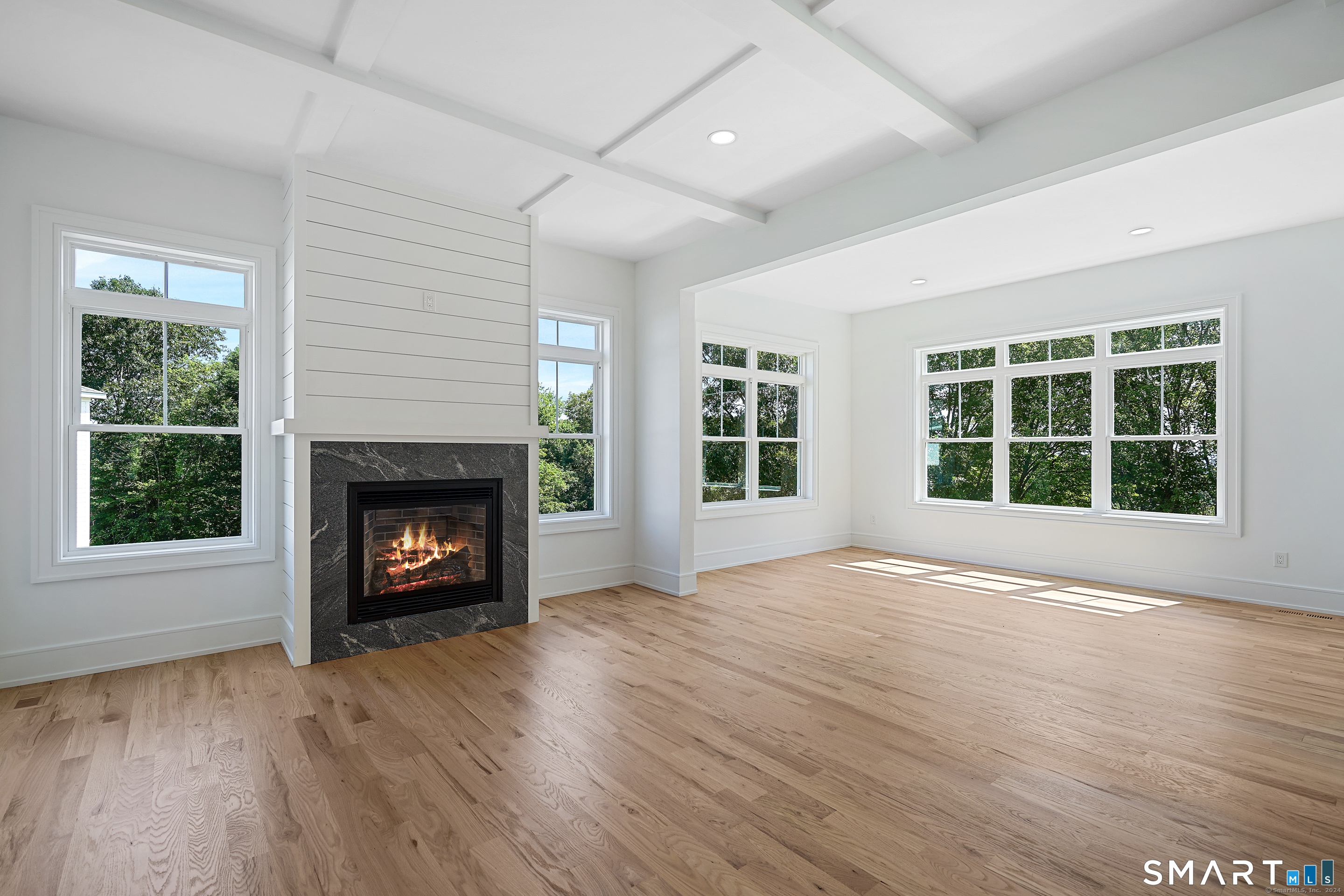 15,Unit #15 Damia Drive Danbury CT 06811