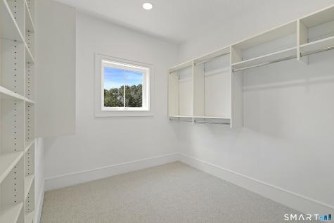 15,Unit #15 Damia Drive Danbury CT 06811