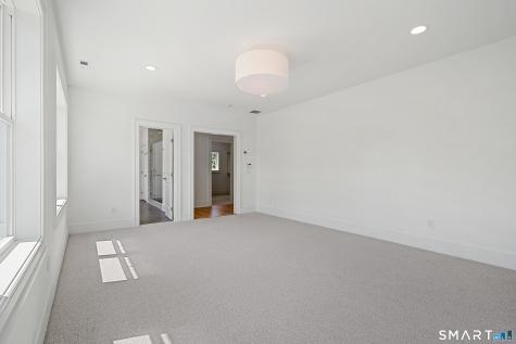 15,Unit #15 Damia Drive Danbury CT 06811