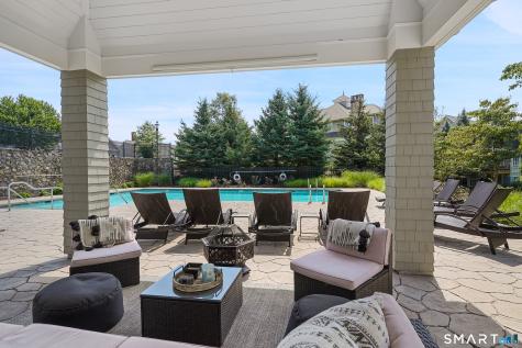 15,Unit #15 Damia Drive Danbury CT 06811