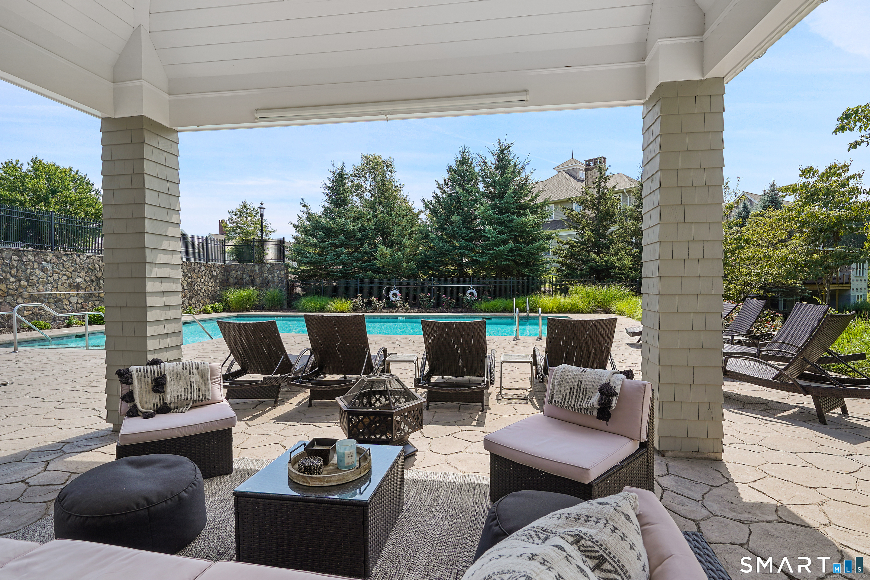 15,Unit #15 Damia Drive Danbury CT 06811