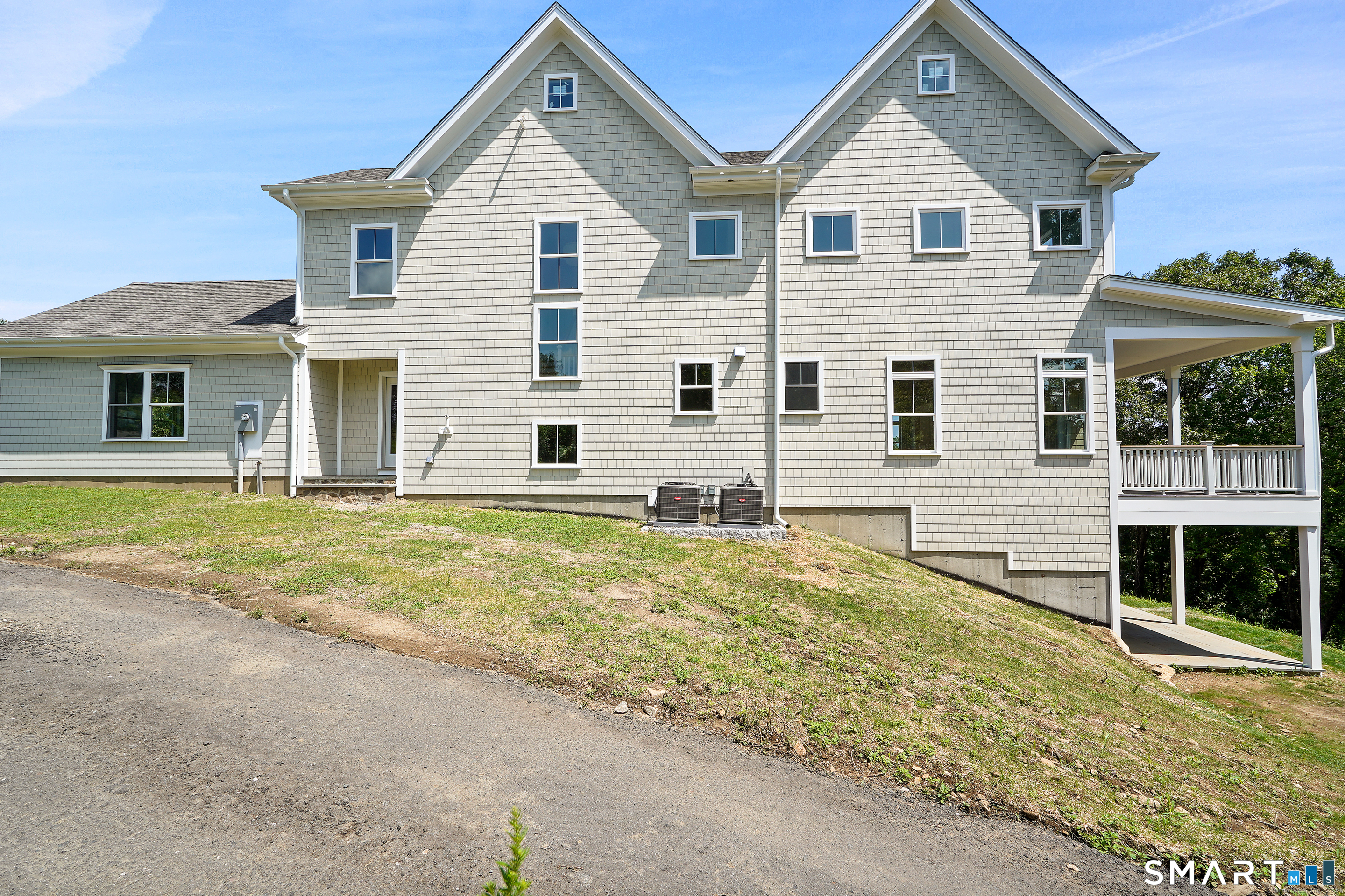 15,Unit #15 Damia Drive Danbury CT 06811