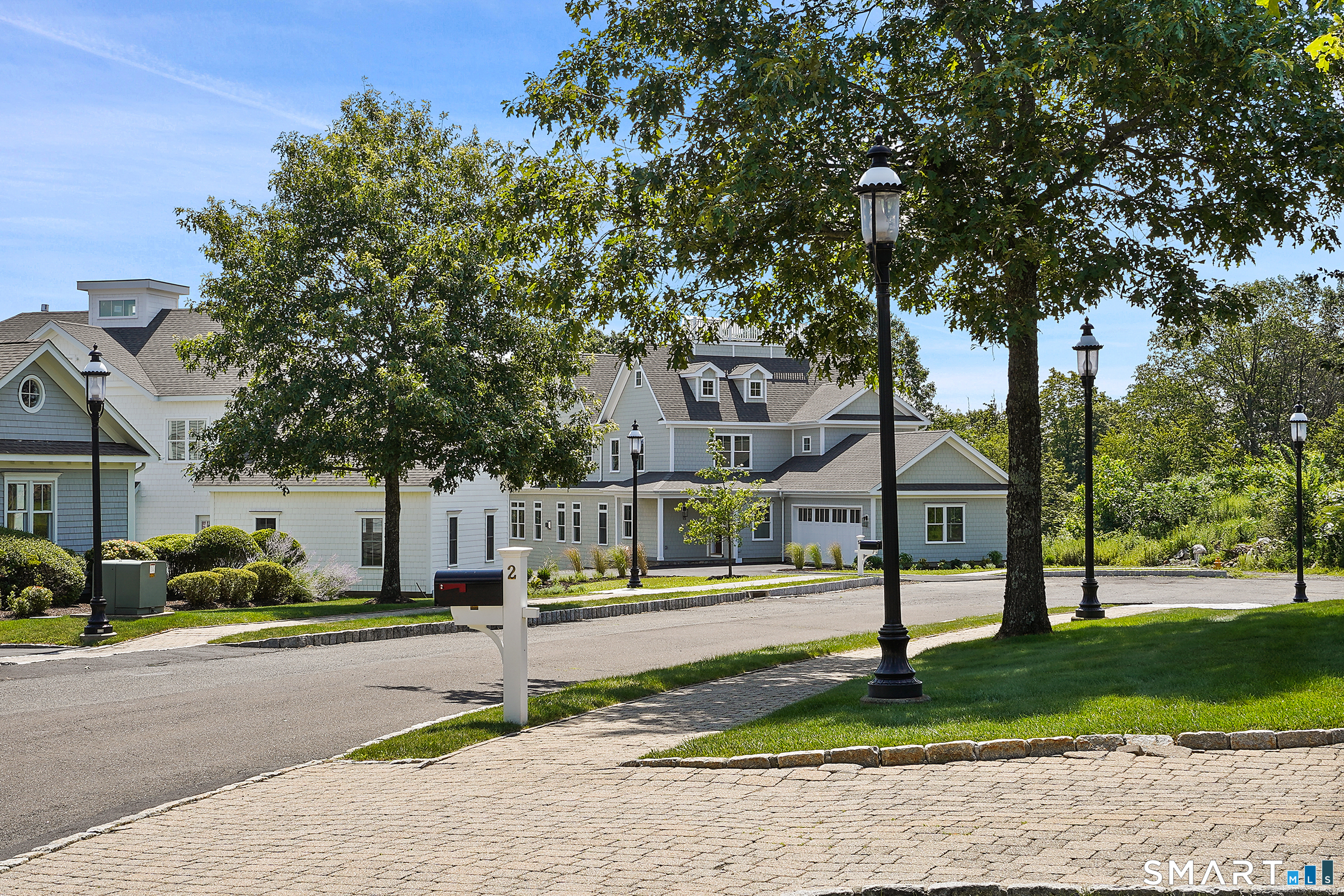 15,Unit #15 Damia Drive Danbury CT 06811