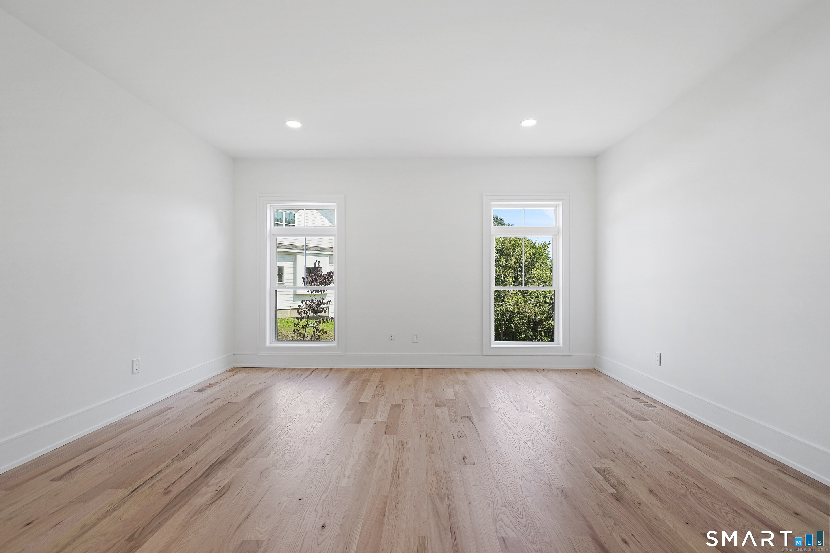 15,Unit #15 Damia Drive Danbury CT 06811