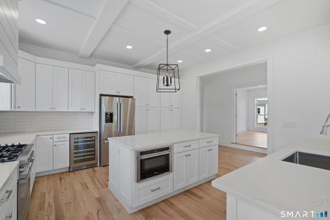 15,Unit #15 Damia Drive Danbury CT 06811