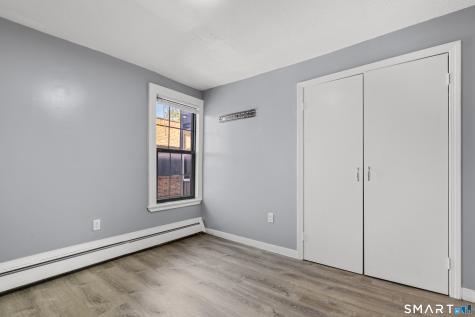 28 Lawrence Street Hartford CT 06106