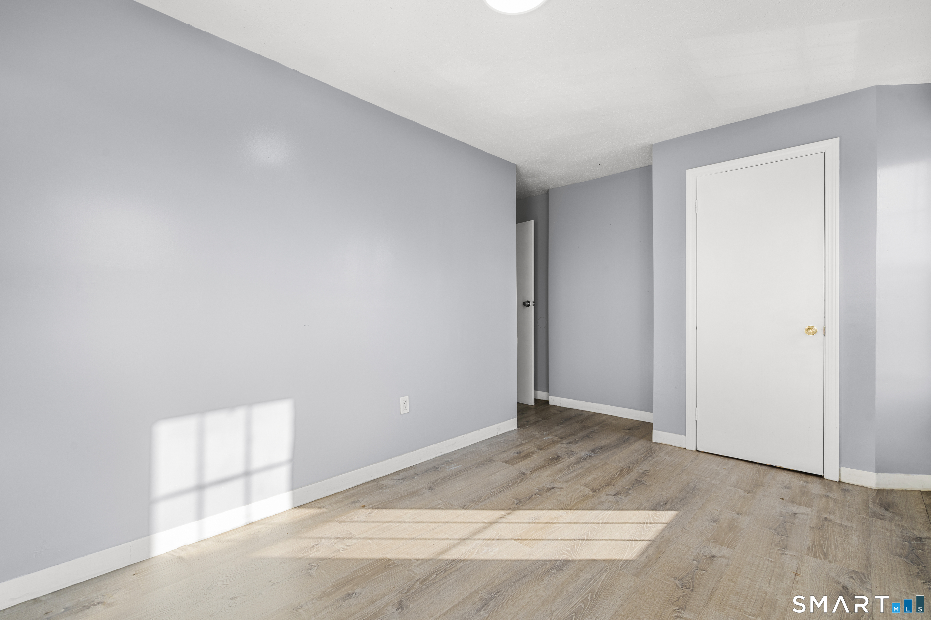 28 Lawrence Street Hartford CT 06106
