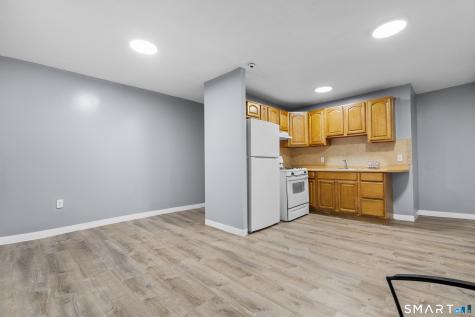 28 Lawrence Street Hartford CT 06106