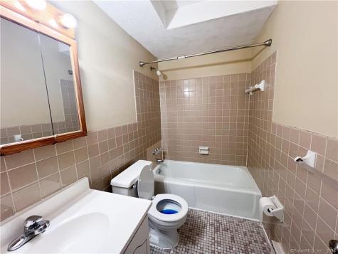 185 Melba Street Milford CT 06460