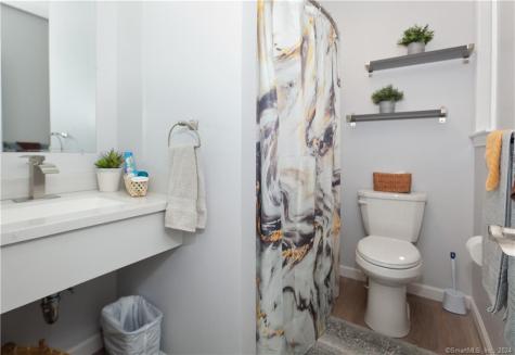 21 Lakeside Drive Ashford CT 06278