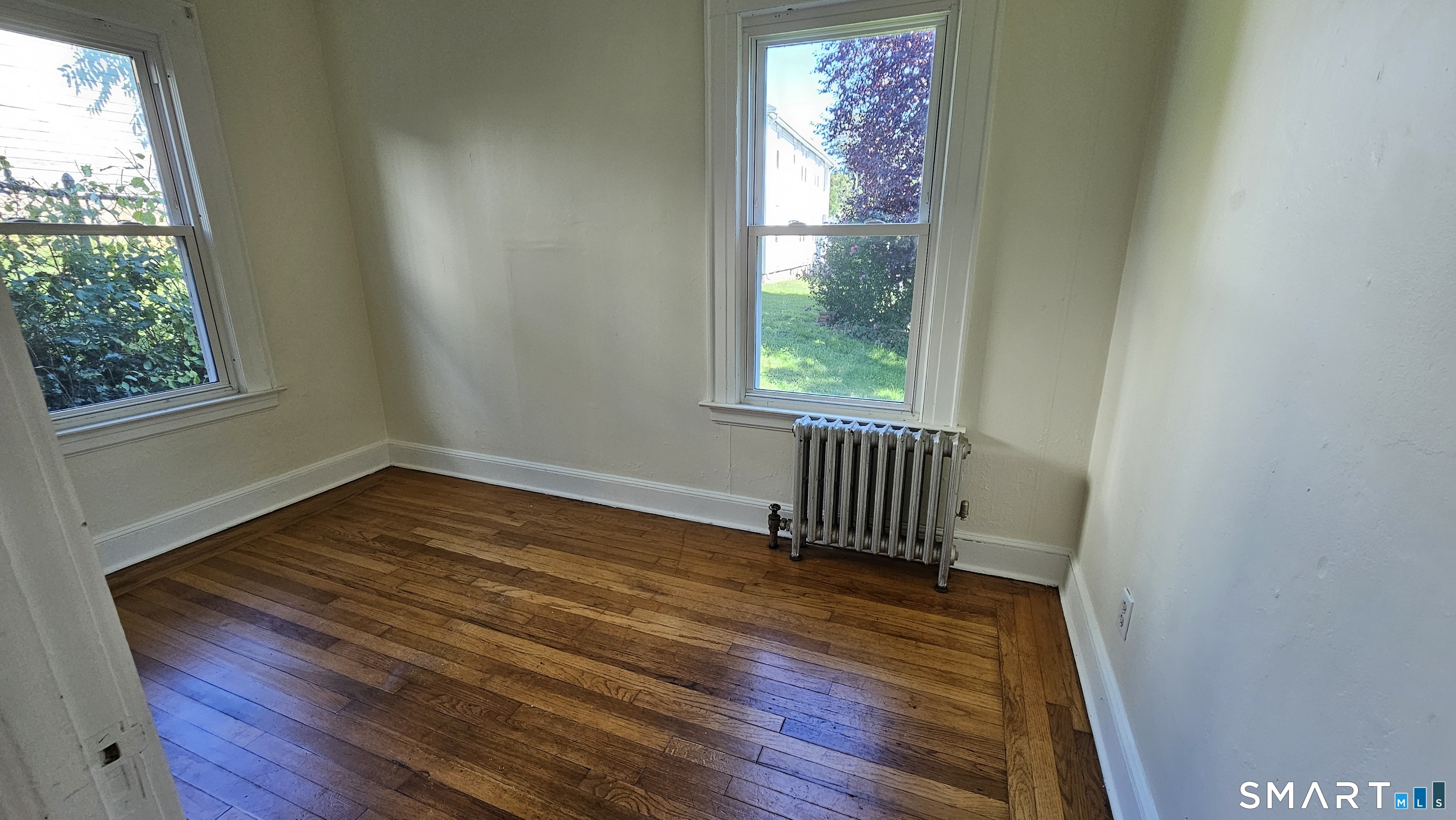 15 Bragaw Street New London CT 06320