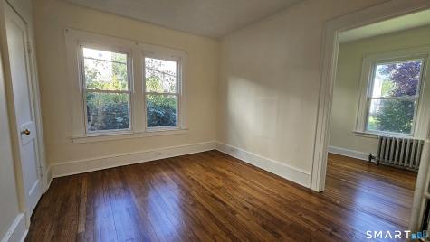 15 Bragaw Street New London CT 06320