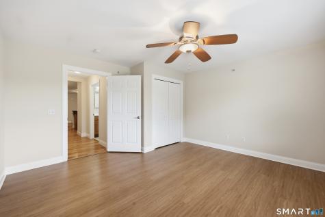 24 Hartford Corners Salem CT 06452