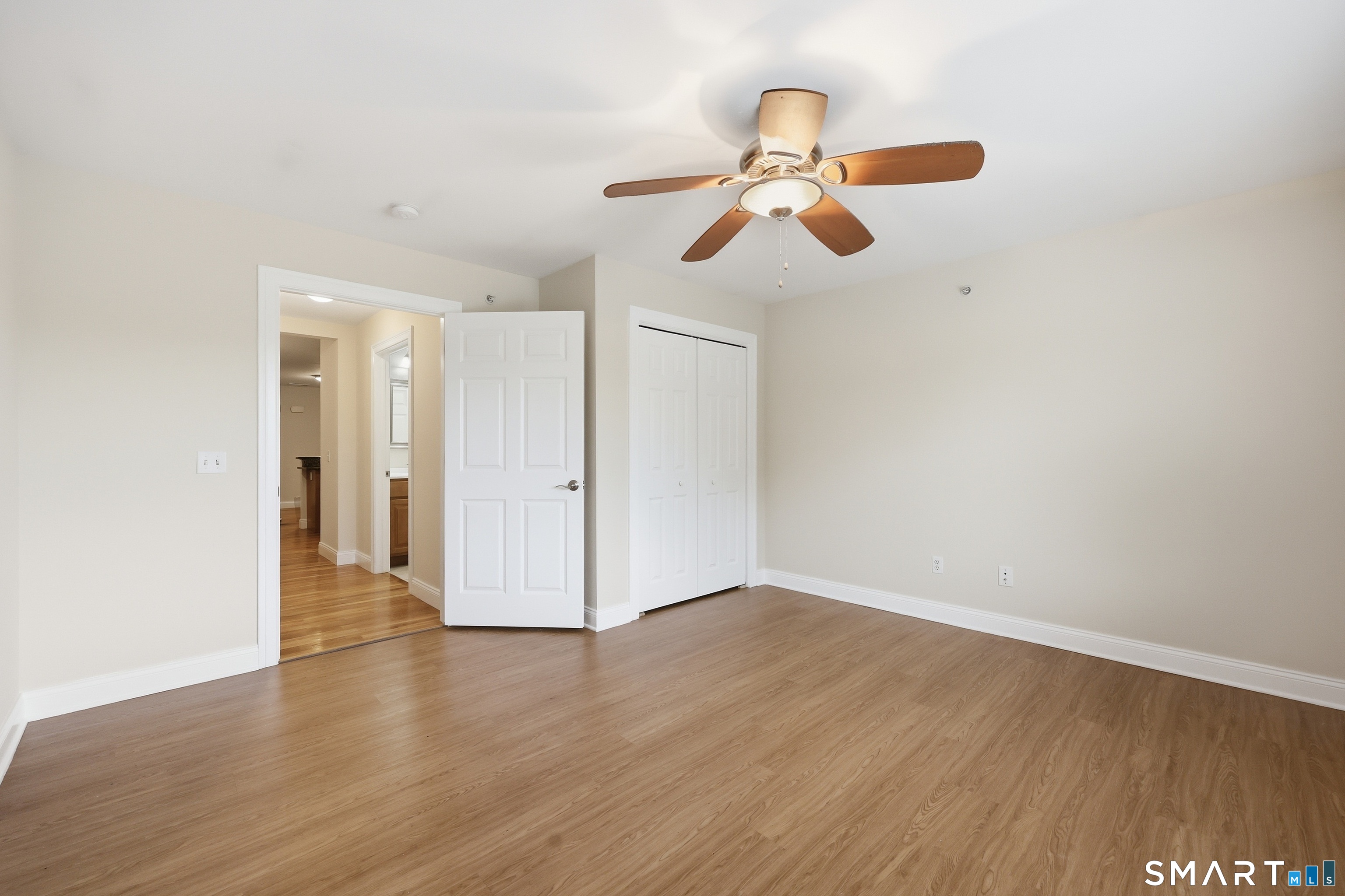 24 Hartford Corners Salem CT 06452