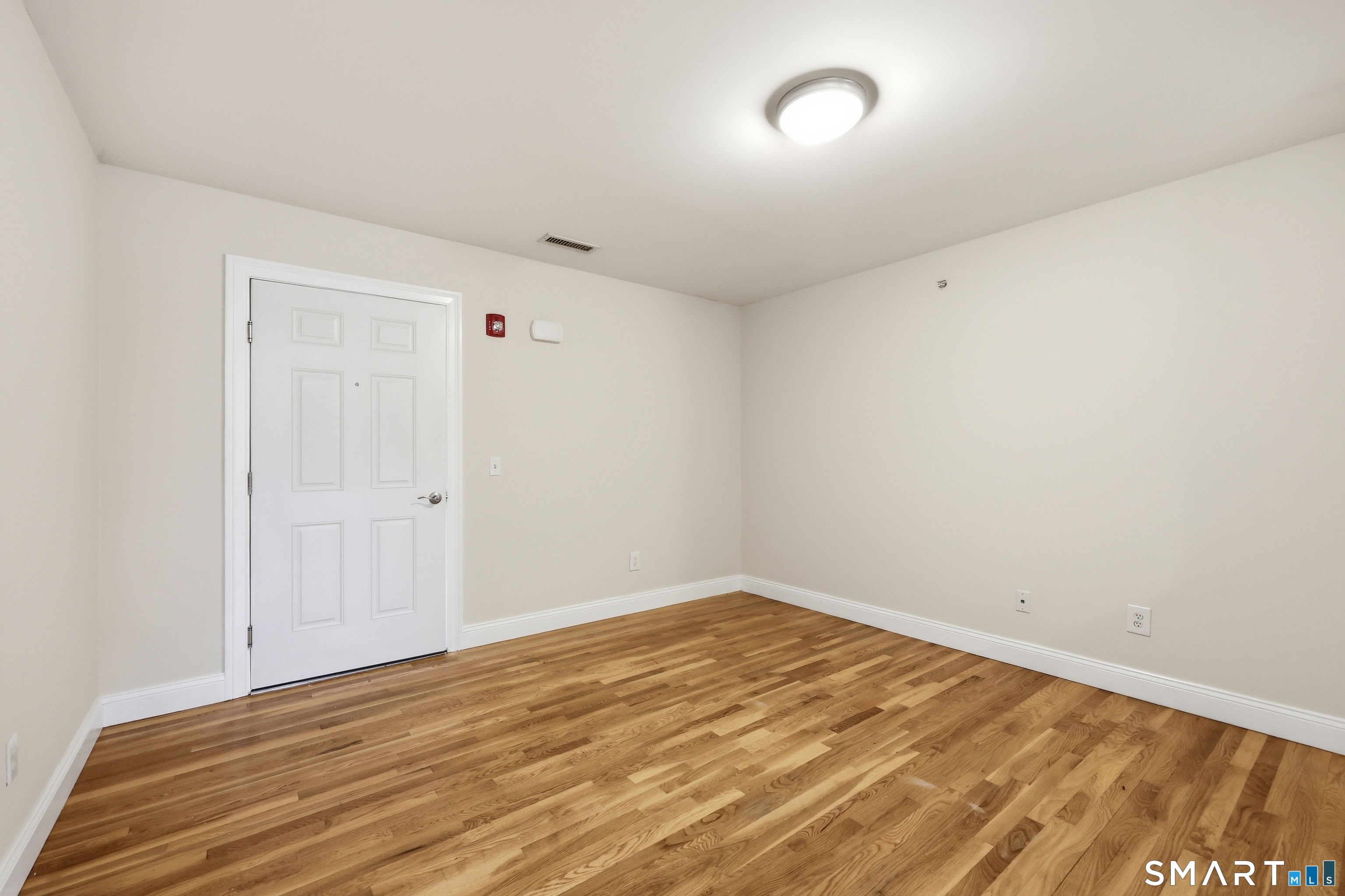 24 Hartford Corners Salem CT 06452