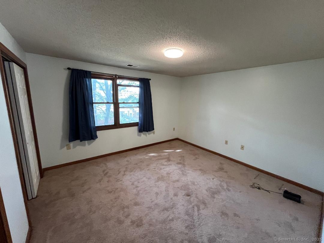 269 Oakland Street Manchester CT 06042