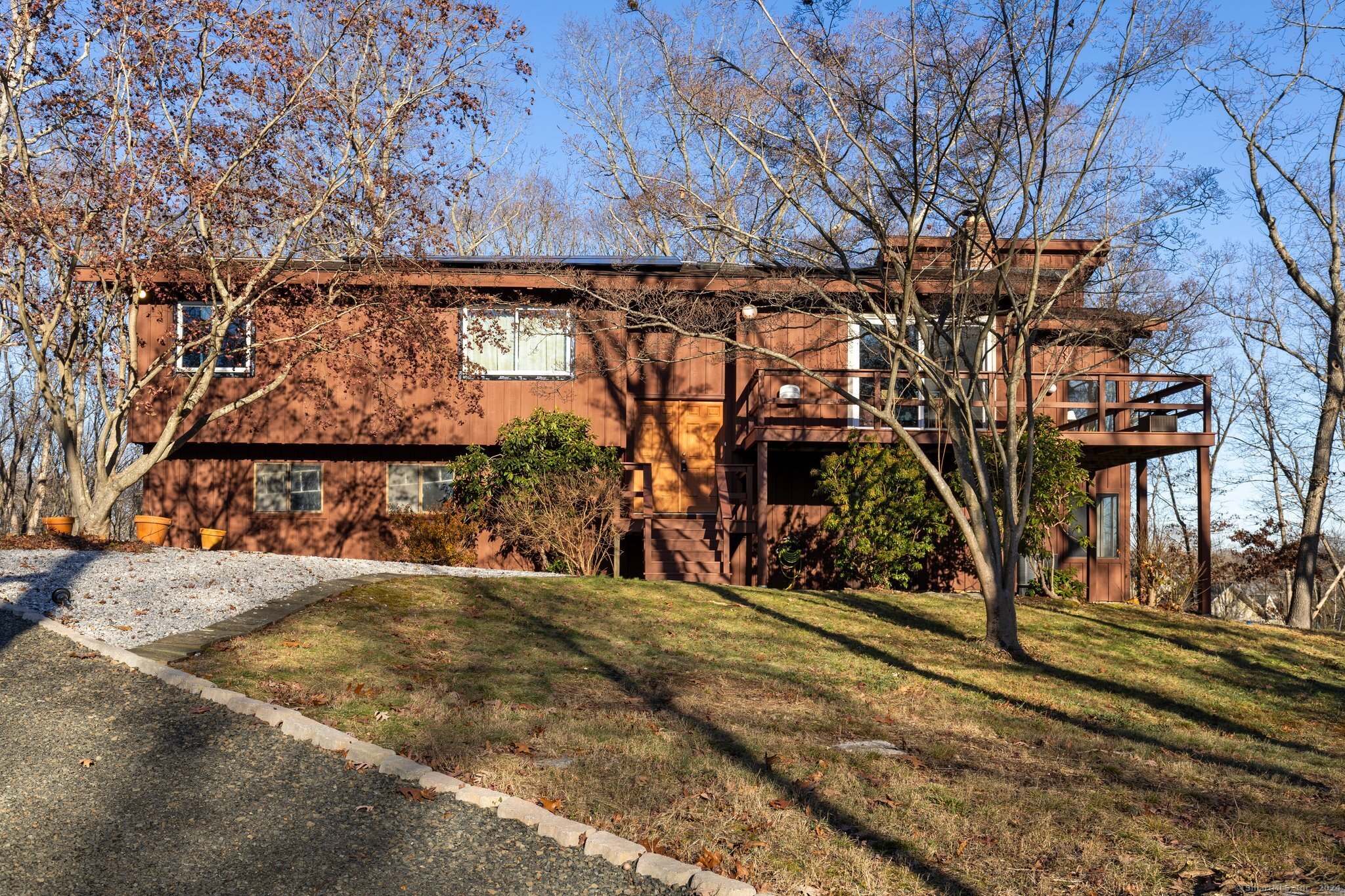 69 Hidden Lane Guilford CT 06437
