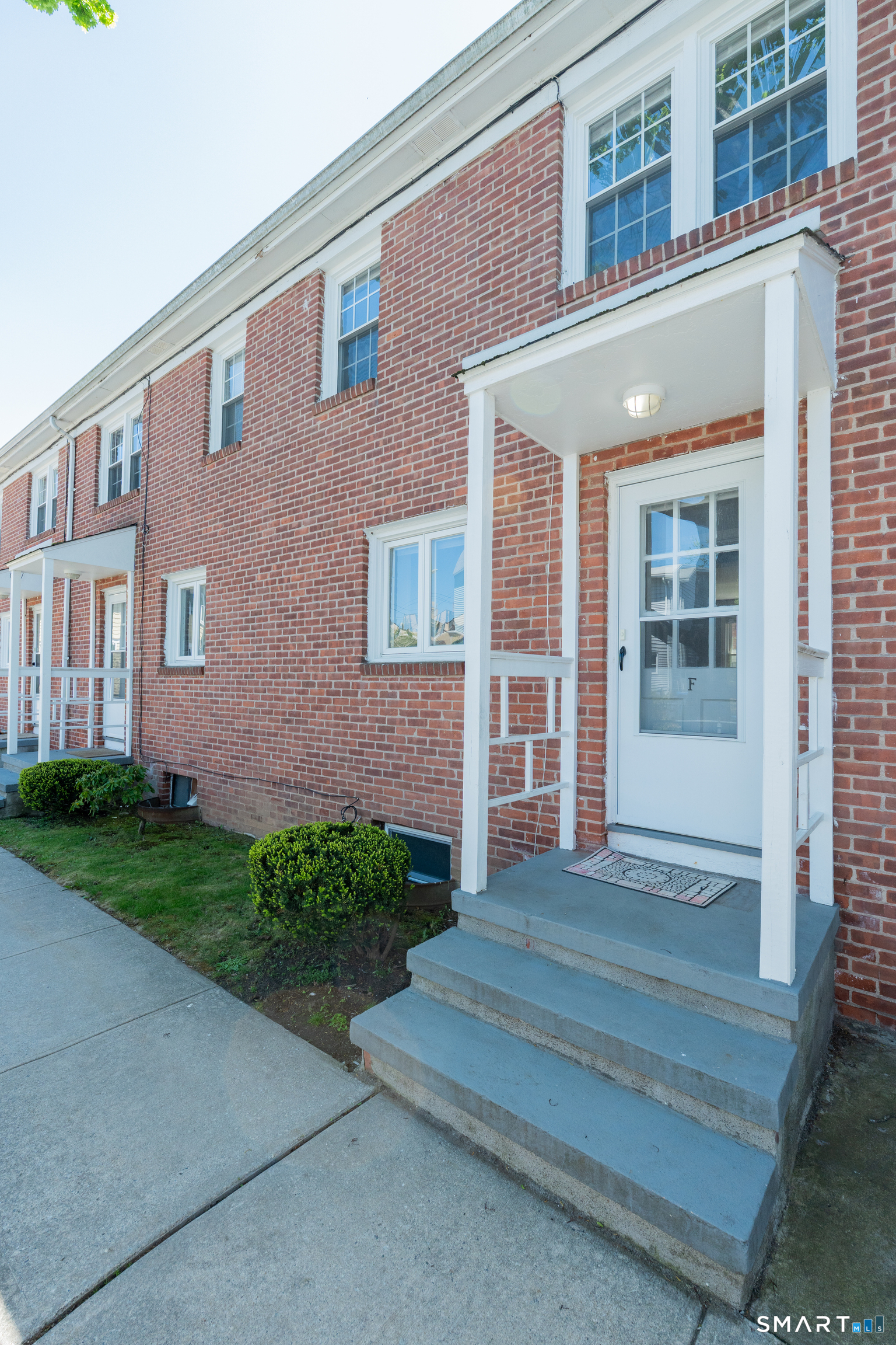 1160-1164 Whitney Avenue Hamden CT 06517