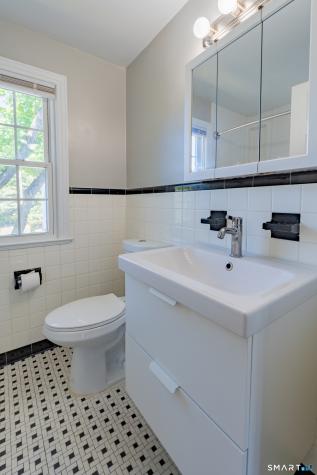 1160-1164 Whitney Avenue Hamden CT 06517