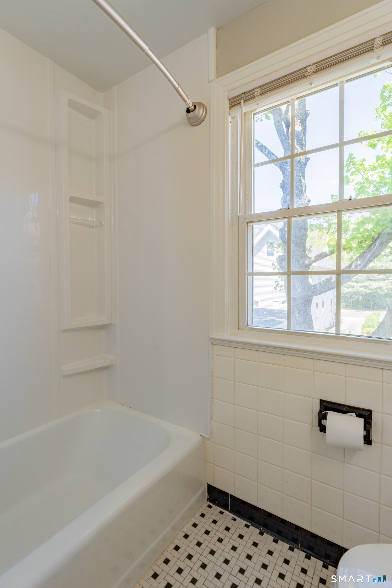 1160-1164 Whitney Avenue Hamden CT 06517