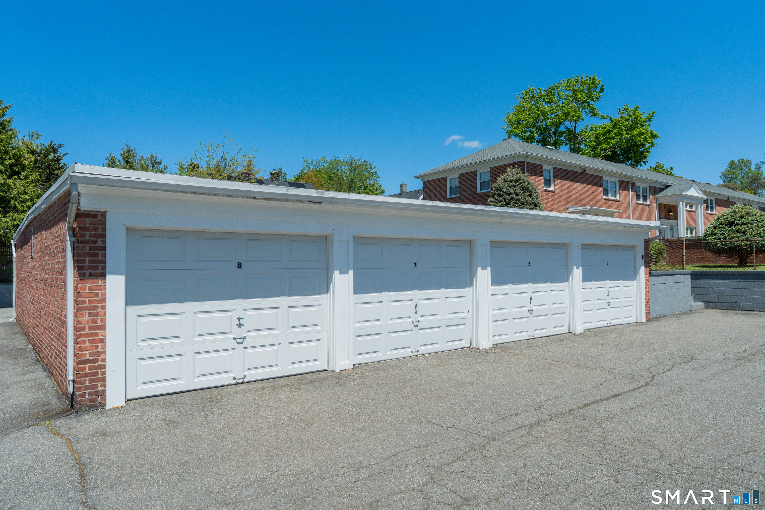 1160-1164 Whitney Avenue Hamden CT 06517
