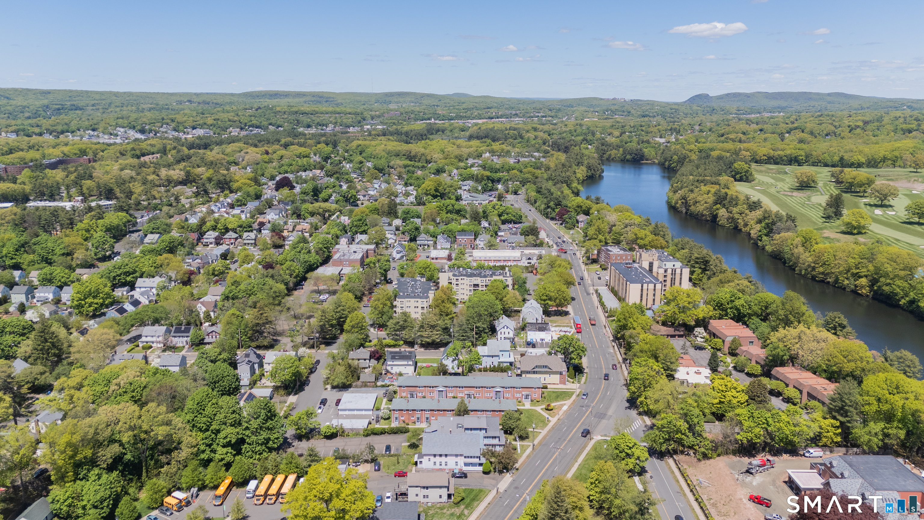 1160-1164 Whitney Avenue Hamden CT 06517