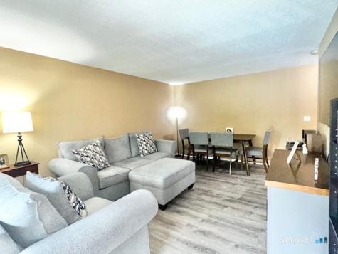 106 Heather Ridge Shelton CT 06484