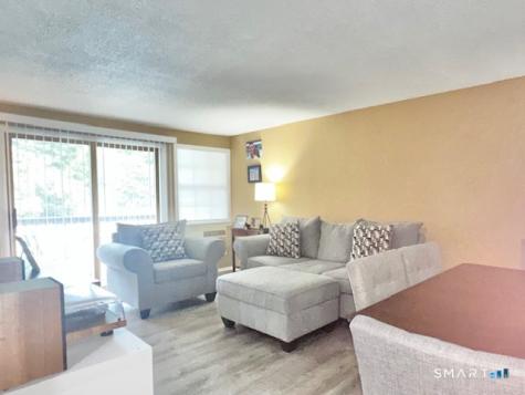 106 Heather Ridge Shelton CT 06484